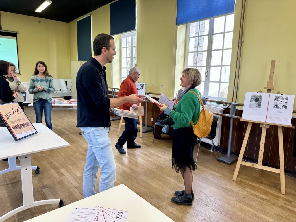 « Au fil des rencontres » : un livre dédié aux habitants de Saint-Pantaléon