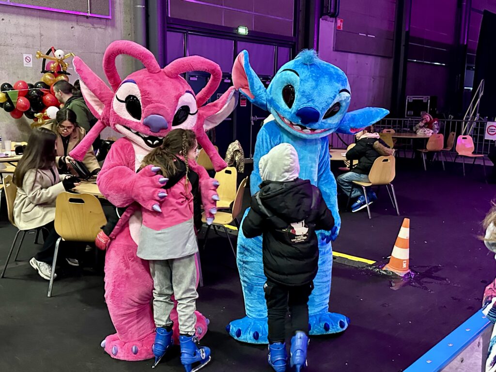 Carnaval à la patinoire d’Autun : près de 400 participants à l’Éduen