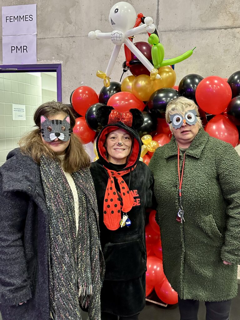 Carnaval à la patinoire d’Autun : près de 400 participants à l’Éduen