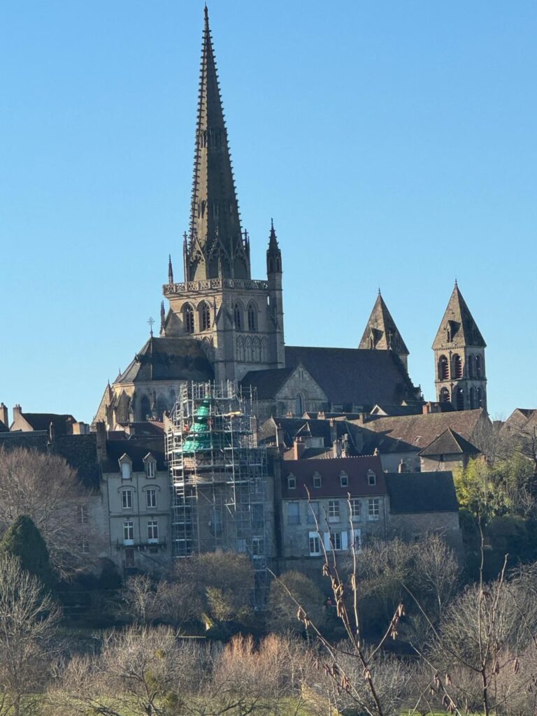 Des travaux en cours sur le hourd médiéval des Hauts-Quartiers