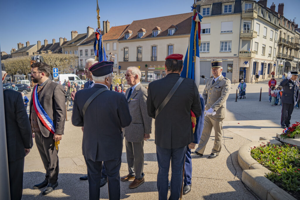 Une cérémonie en mémoire des victimes de la guerre d'Algérie