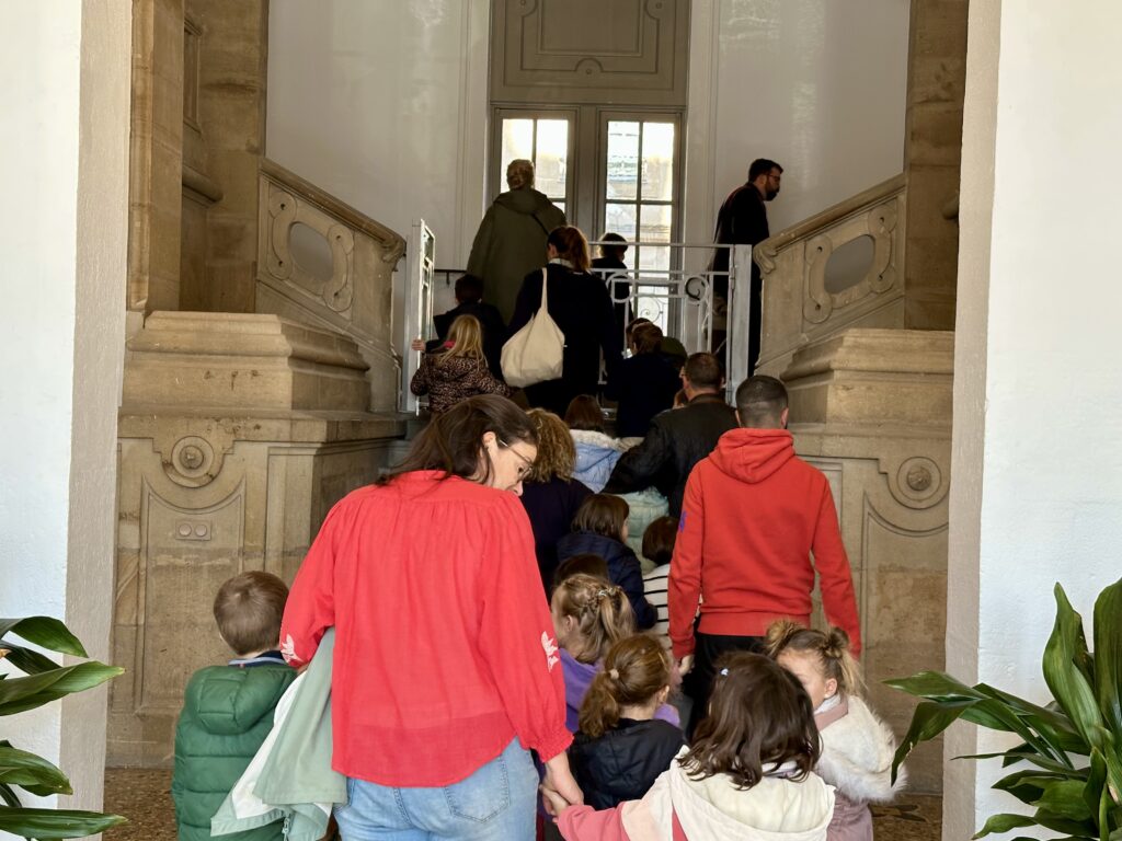 Visite de la mairie pour les élèves du Saint-Sacrement