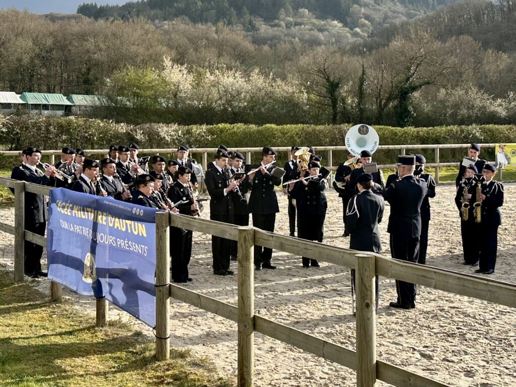 Concours équestre militaire inter-écoles : excellence et rigueur