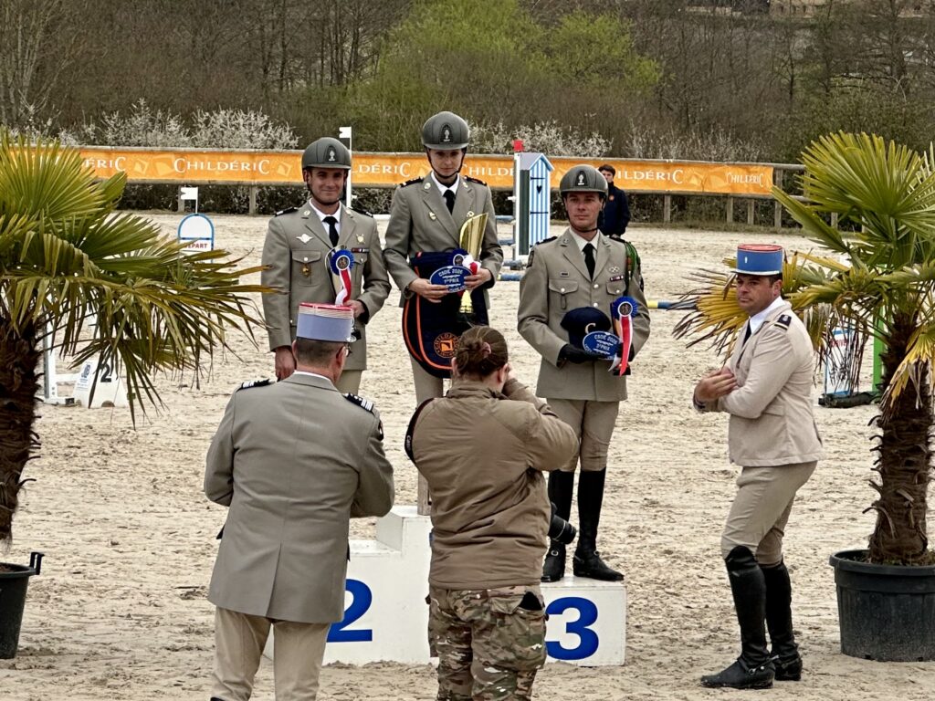 Concours équestre militaire inter-écoles : excellence et rigueur