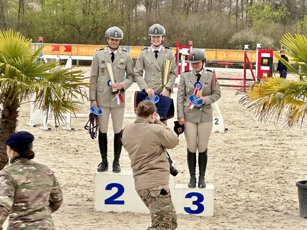Concours équestre militaire inter-écoles : excellence et rigueur