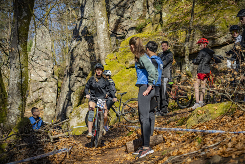 180 élèves au championnat départemental UNSS VTT