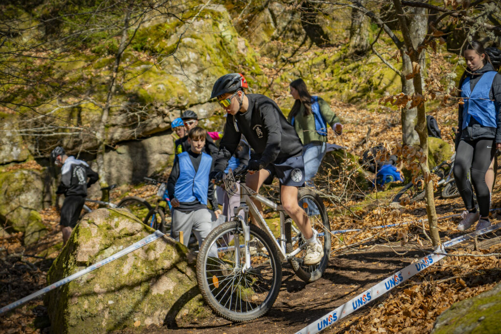 180 élèves au championnat départemental UNSS VTT