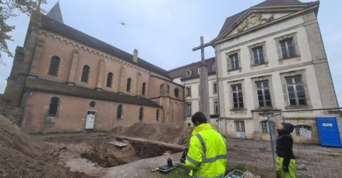 Abbaye St-Jean le Grand : un complexe religieux d’origine mérovingienne autunois peu connu