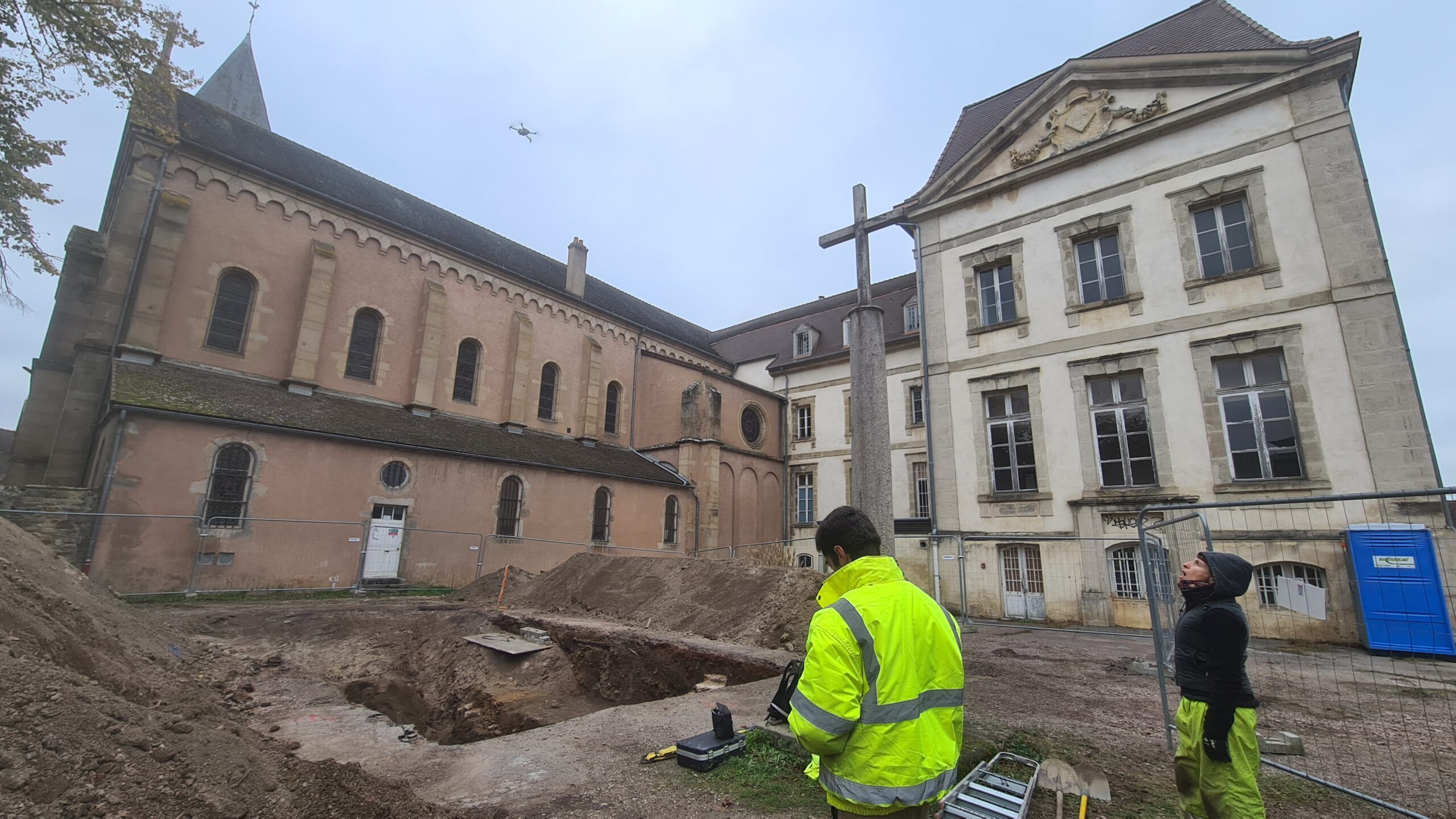 Abbaye St-Jean le Grand : un complexe religieux d’origine mérovingienne autunois peu connu