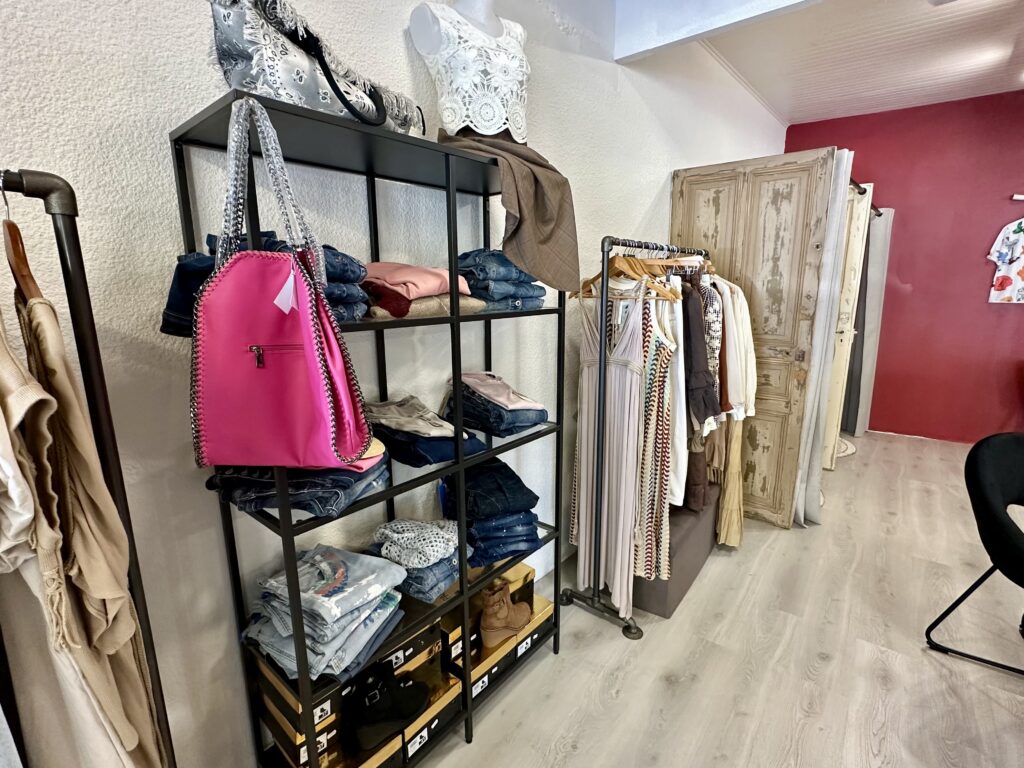Les Loges, nouvelle boutique de prêt-à-porter avenue De Gaulle