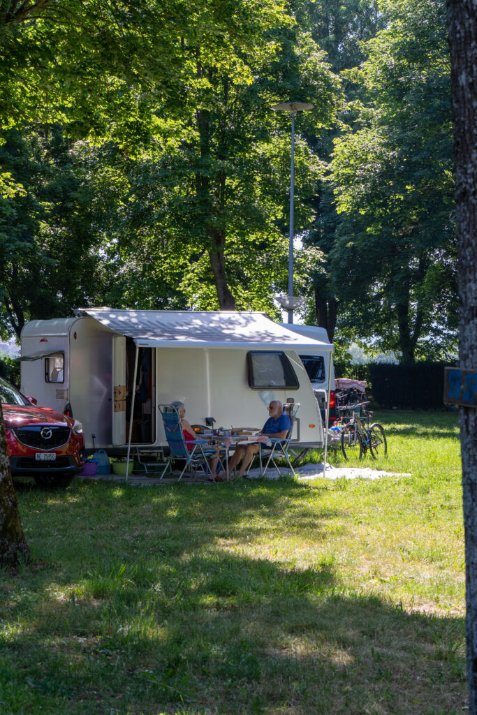 Le Camping d’Autun a ouvert son restaurant, La Chaumière