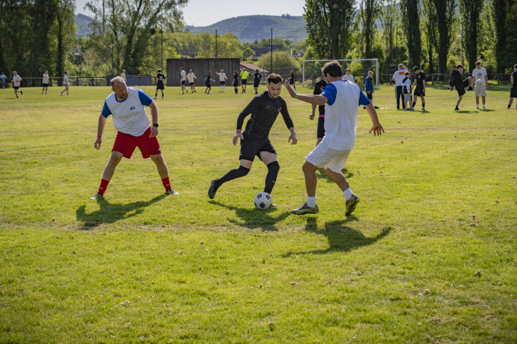 Tournoi du 1er mai : une belle journée de football à Autun
