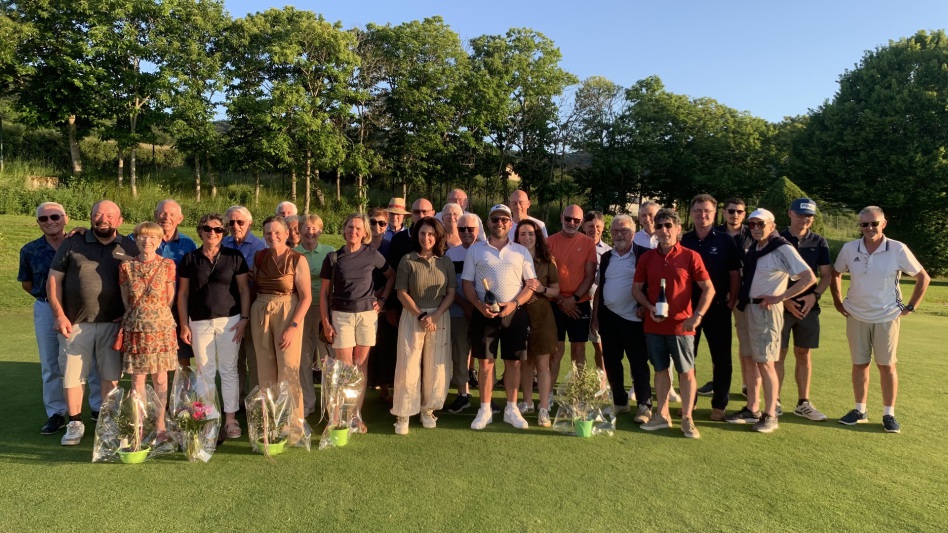 Belle réussite sportive et festive pour la Coupe du Bistrot du Golf