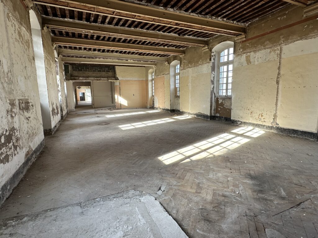 L’appel d'offres pour la rénovation de l’hôpital Saint-Gabriel est lancé !