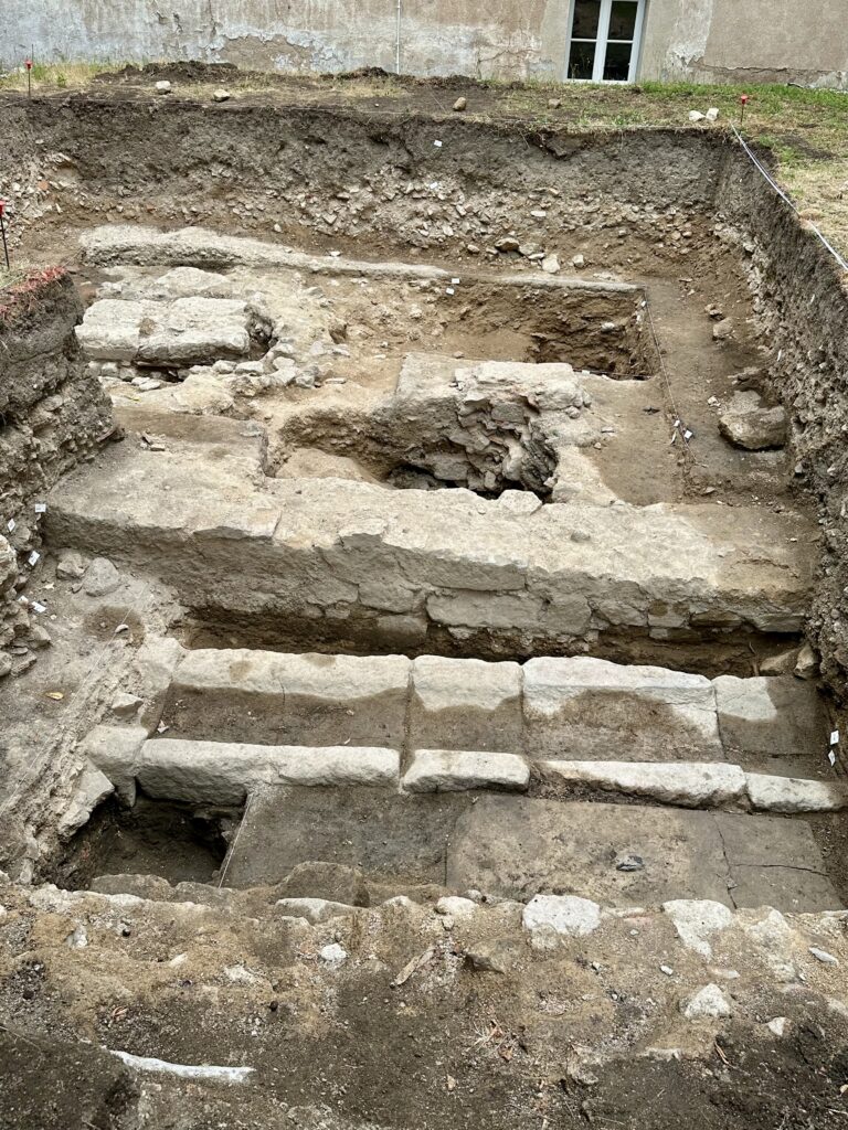 Autun au cœur de la recherche sur son patrimoine cathédral