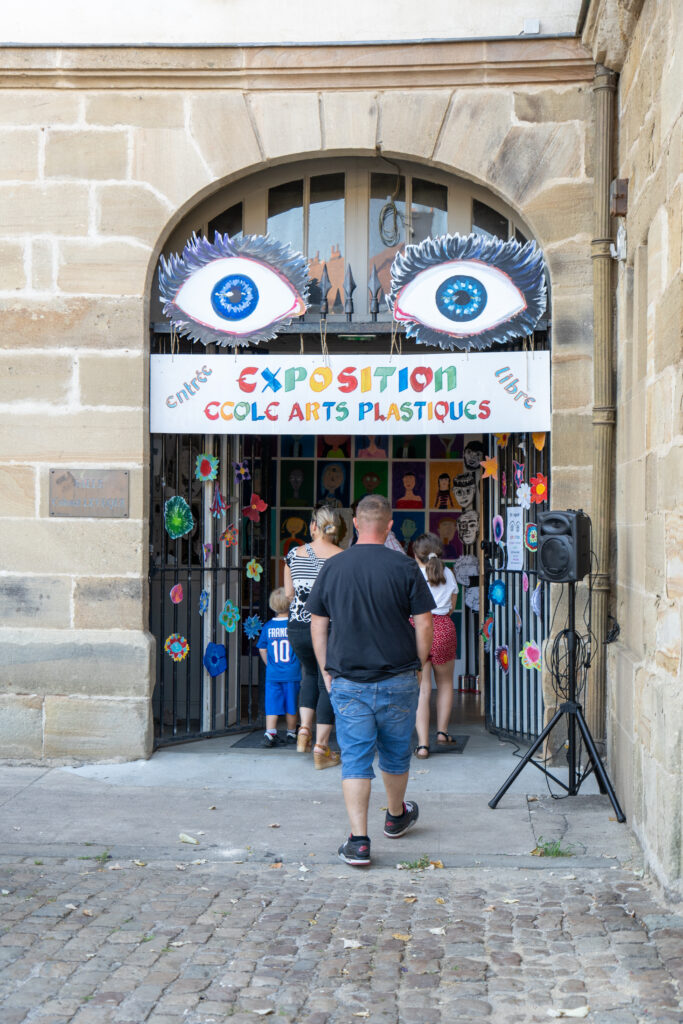 École d'arts plastiques : plus de 500 œuvres à découvrir !