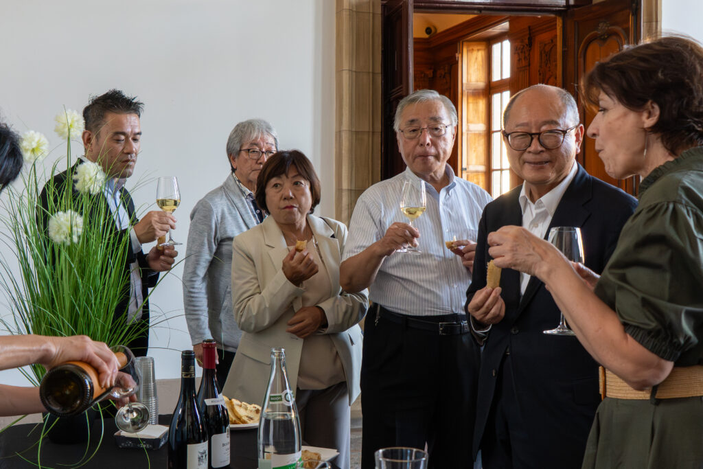 Une délégation de Kawagoe reçue à l'hôtel de ville d'Autun