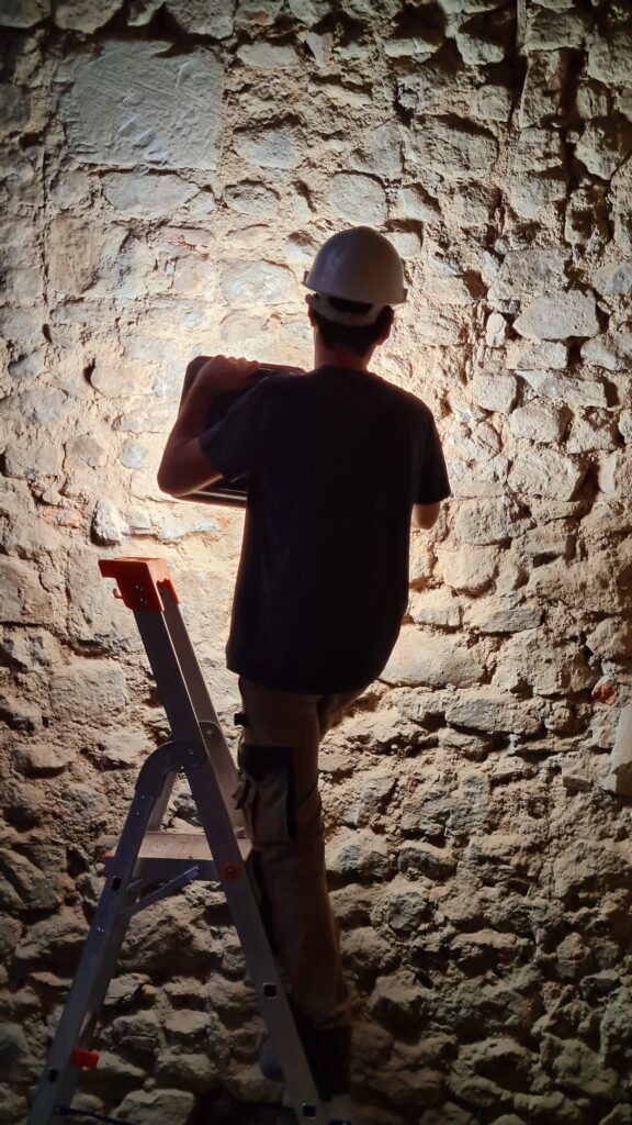 Archéologie : sous les murs du musée Rolin…