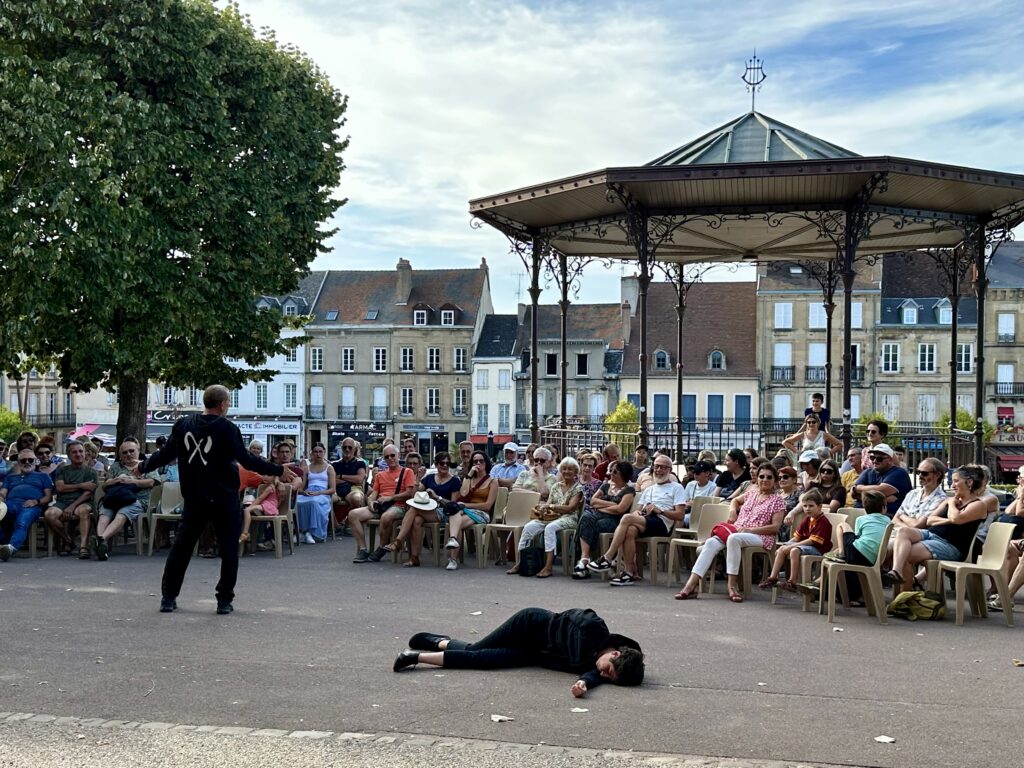 Arts de la Rue : Broglii clôture la saison 2026