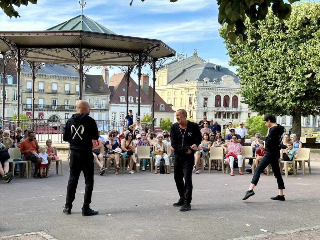 Arts de la Rue : Broglii clôture la saison 2026