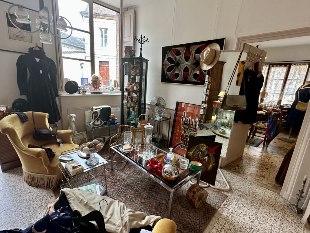 Les Trésors de l’Ernest et de la Mathilde ou l'art du vintage