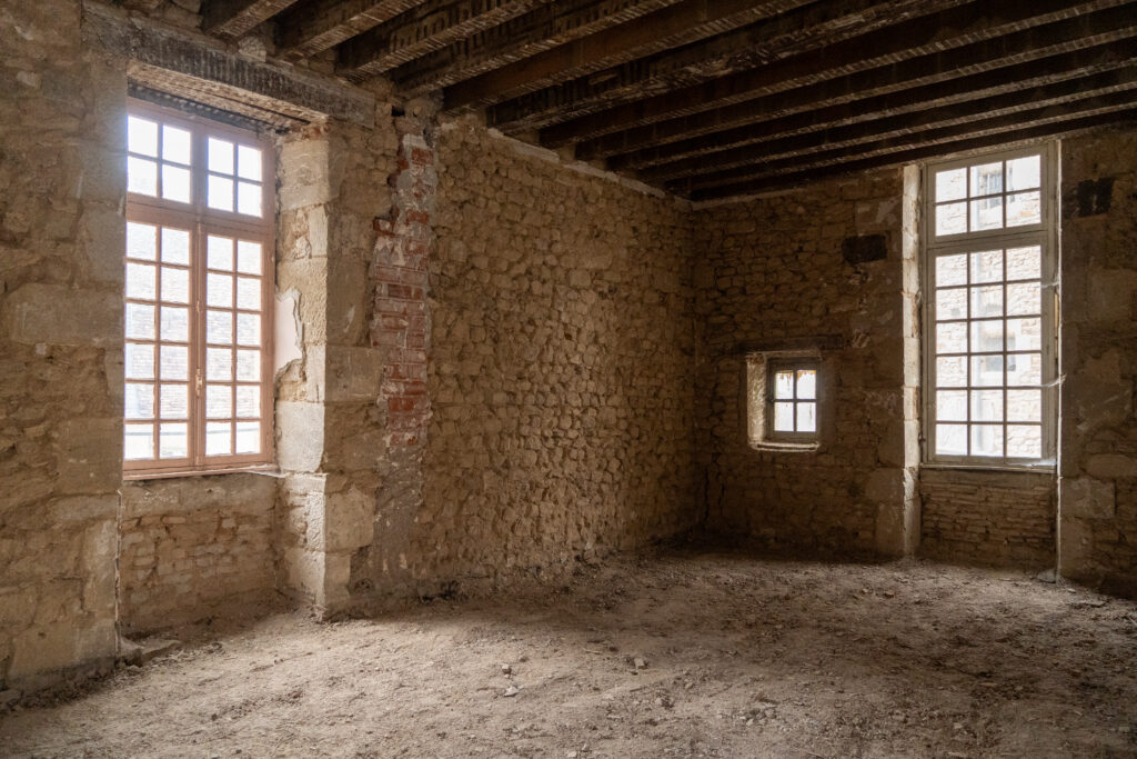 Archéologie : sous les murs du musée Rolin…