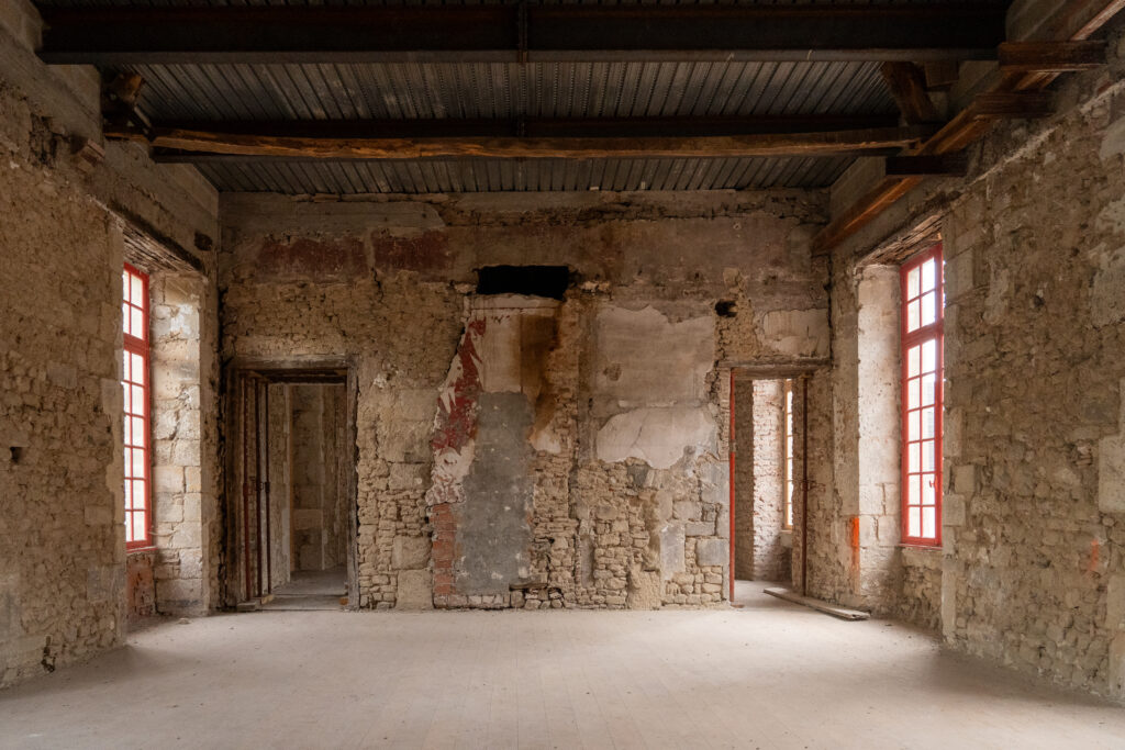 Archéologie : sous les murs du musée Rolin…