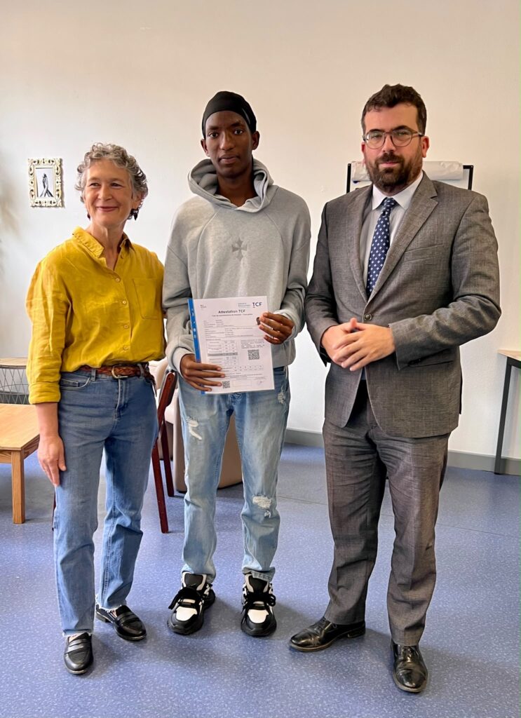 14 primo-arrivants salués pour leur apprentissage du français