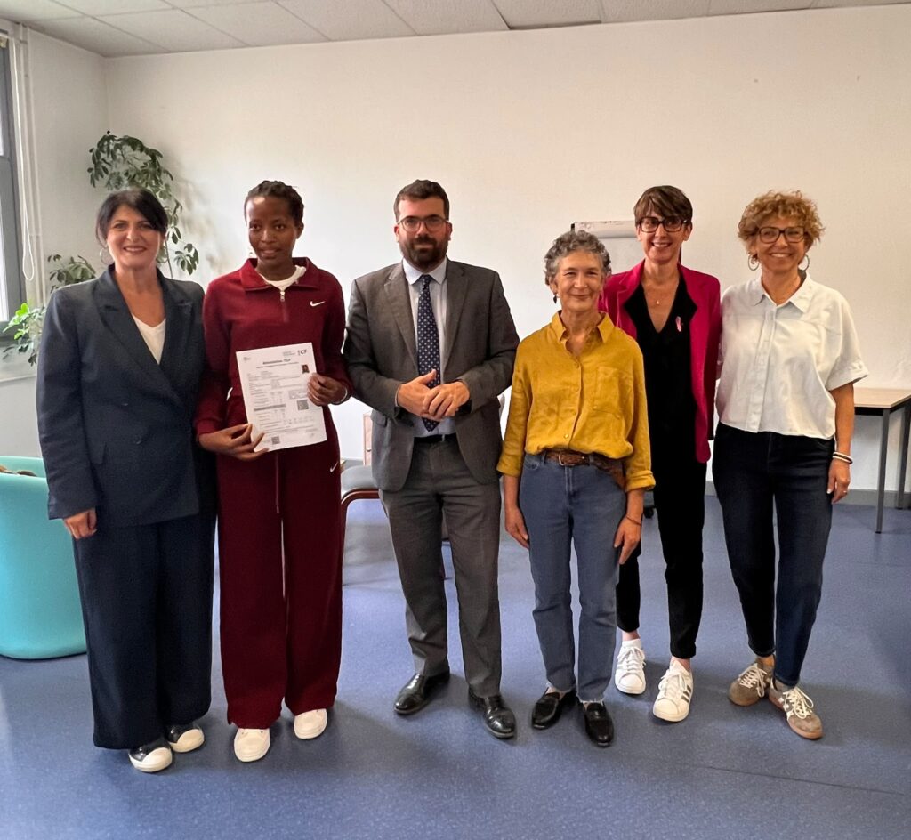 14 primo-arrivants salués pour leur apprentissage du français