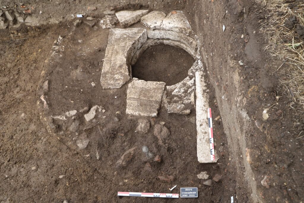 Archéologie : une maison antique découverte au collège militaire