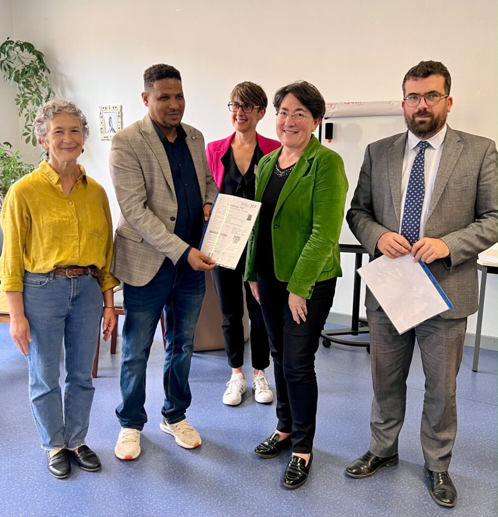 14 primo-arrivants salués pour leur apprentissage du français