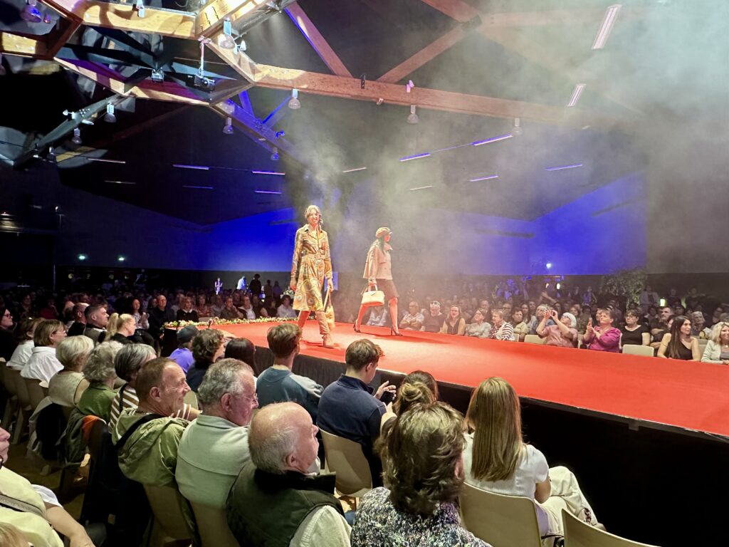 Le défilé de mode fait une nouvelle fois salle comble à l’Hexagone