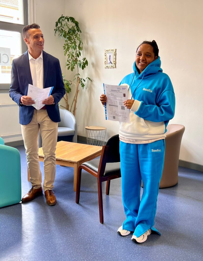 14 primo-arrivants salués pour leur apprentissage du français
